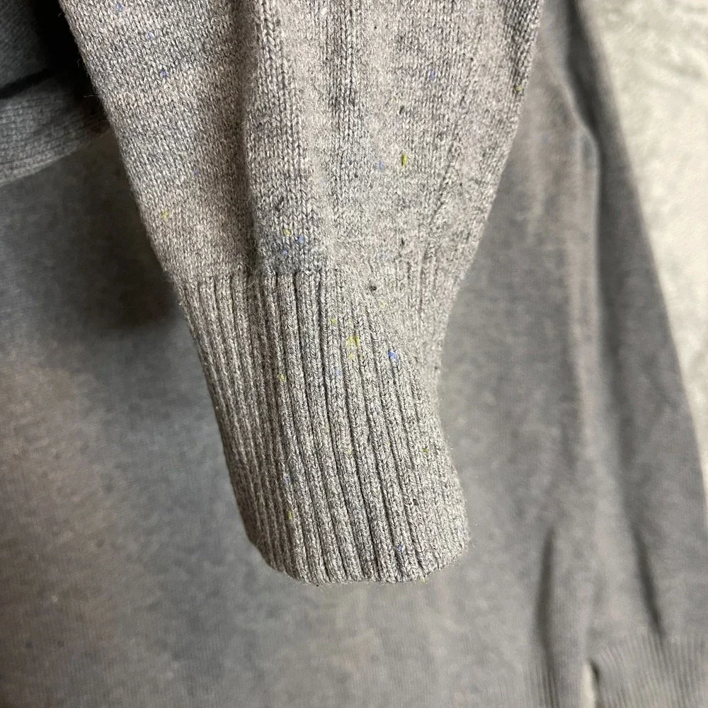 Banana Republic Men Classic Preppy Cotton Blend Speckled Henley Sweater M Gray